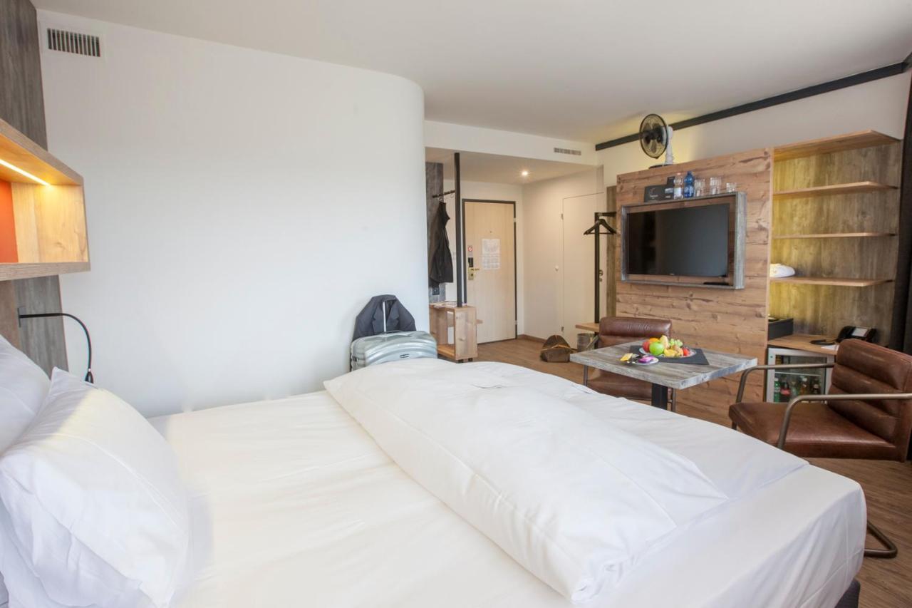 Boutiquehotel ThessoniClassicZürich Regensdorf Exterior foto